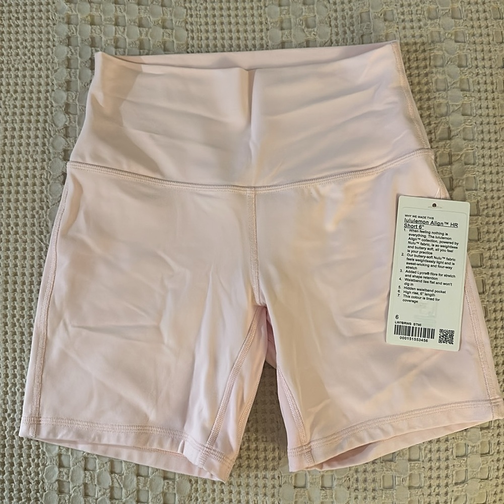 nwt lululemon align high rise 6” short, strawberry milkshake, size 6